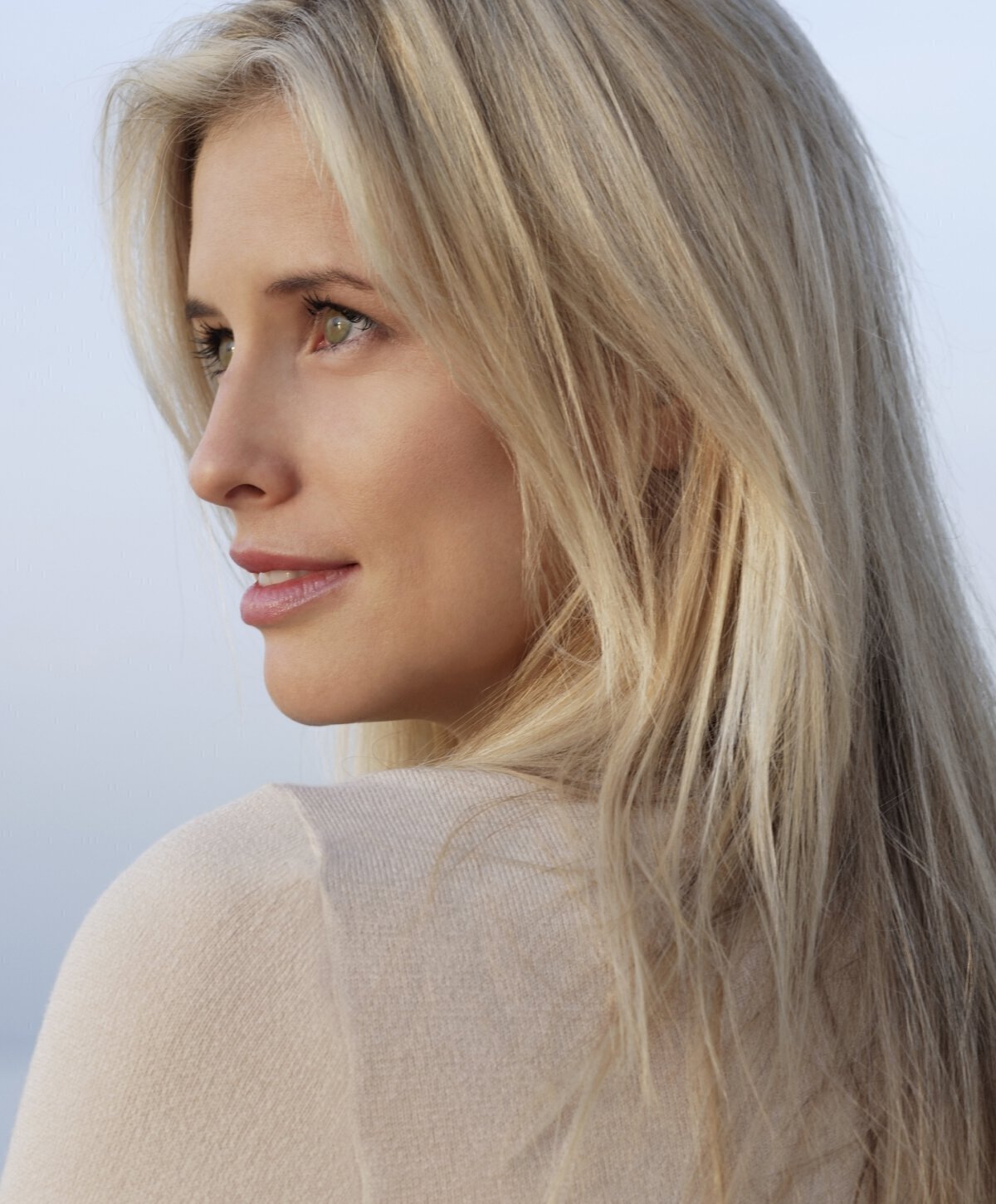 St. Louis Rhinoplasty model with blonde hair