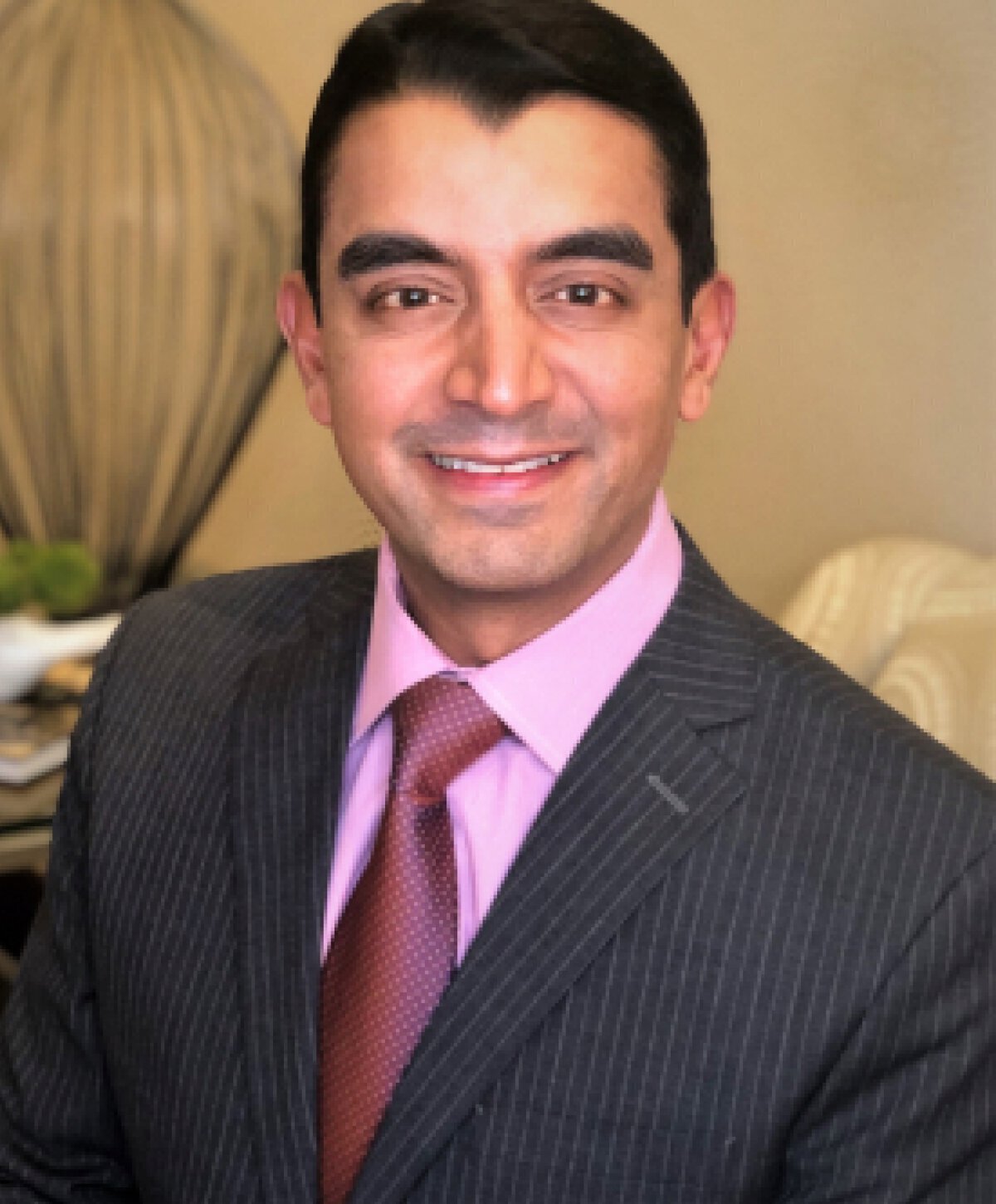 St. Louis Plastic Surgeon Dr. Nayak